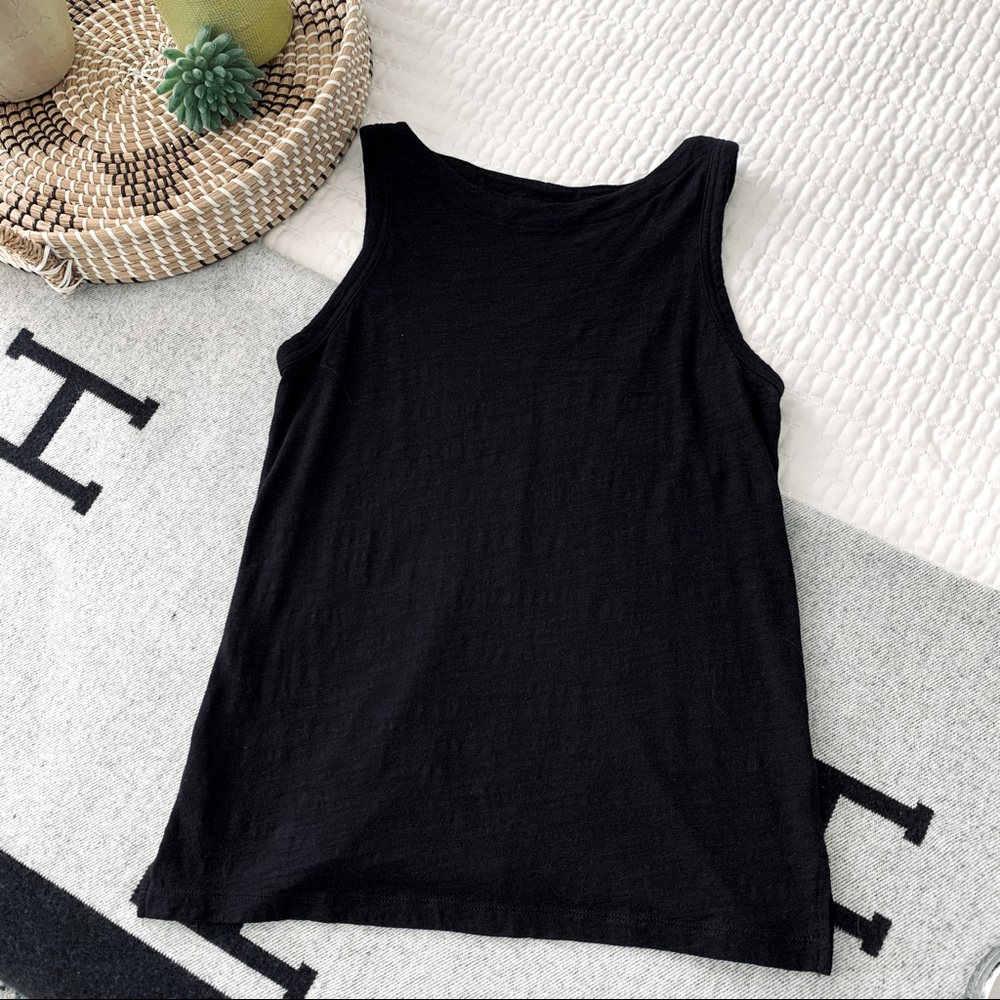 NWOT ⭐️ Banana Republic Black Malibu Tee Tank Top